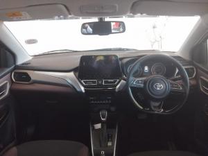 Toyota Starlet Cross 1.5 XR auto - Image 6