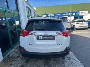Toyota RAV4 2.0 GX - Image 5