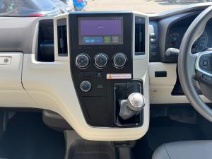 Toyota Quantum 2.8 LWB bus 11-seater GL - Image 13