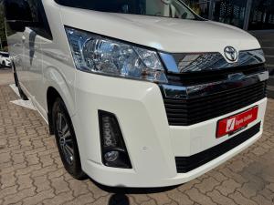 Toyota Quantum 2.8 LWB bus 11-seater GL - Image 21