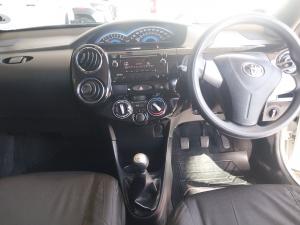 Toyota Etios Cross 1.5 Xs - Image 6