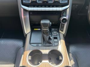 Toyota Land Cruiser 300 3.3D ZX - Image 10