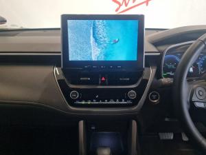 Toyota Corolla Cross 1.8 HEV XR - Image 14