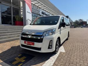 Toyota Quantum 2.8 LWB bus 11-seater GL - Image 18