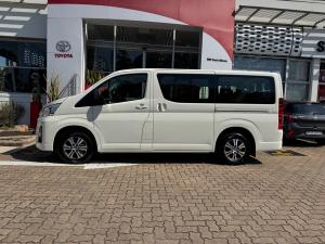 Toyota Quantum 2.8 LWB bus 11-seater GL - Image 20