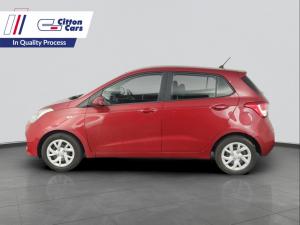 Hyundai Grand i10 1.0 Motion automatic - Image 2