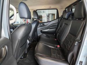Nissan Navara 2.5DDTI PRO-2X automatic D/C - Image 10