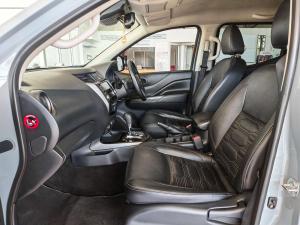 Nissan Navara 2.5DDTI PRO-2X automatic D/C - Image 9