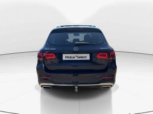 Mercedes-Benz GLC GLC300 4Matic - Image 6