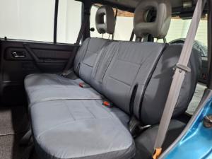 Mitsubishi Pajero 3.5 GLS - Image 10