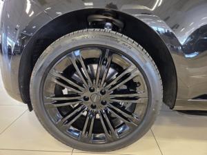 Land Rover Range Rover P530 HSE - Image 6