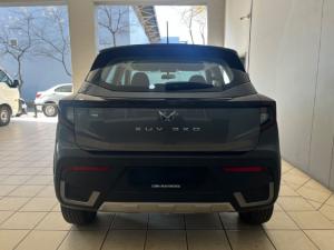 Mahindra XUV 3XO 1.2T MX2 manual - Image 2