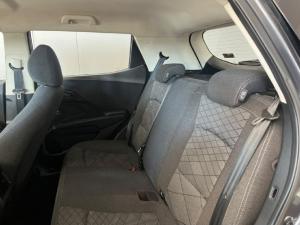 Mahindra XUV 3XO 1.2T MX2 manual - Image 5