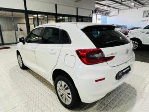 Toyota Starlet 1.5 Xi - Image 11