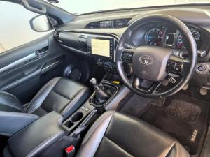 Toyota Hilux 2.8GD-6 double cab Legend manual - Image 7