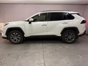 Toyota RAV4 2.5 Hybrid VX E-Four - Image 2