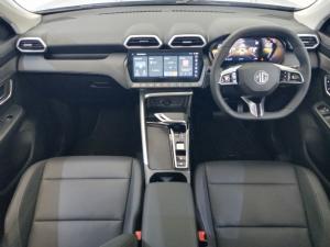MG ZS Pro 1.5T Luxury - Image 8