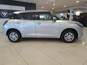 Suzuki Swift 1.2 GL manual - Image 3