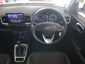 Hyundai Venue 1.0T Fluid auto - Image 11