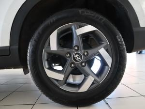 Hyundai Venue 1.0T Fluid auto - Image 28