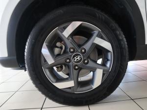 Hyundai Venue 1.0T Fluid auto - Image 29