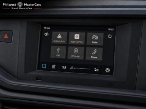 Volkswagen Polo sedan 1.6 manual - Image 23