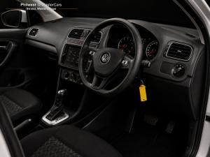 Volkswagen Polo Vivo hatch 1.6 Life - Image 13