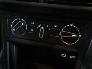 Volkswagen Polo hatch 1.0TSI - Image 10