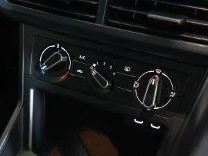 Volkswagen Polo hatch 1.0TSI - Image 20