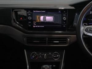 Volkswagen Polo hatch 1.0TSI Life manual - Image 12