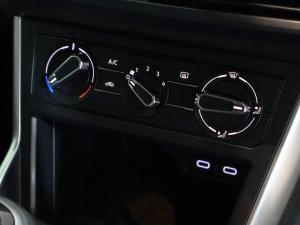 Volkswagen Polo hatch 1.0TSI Life manual - Image 15