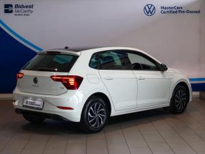 Volkswagen Polo hatch 1.0TSI Life manual - Image 8