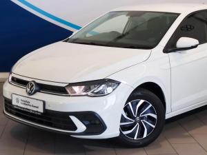 Volkswagen Polo hatch 1.0TSI Life manual - Image 4