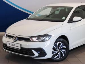 Volkswagen Polo hatch 1.0TSI Life auto - Image 4
