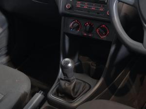 Volkswagen Polo Vivo hatch 1.4 Trendline - Image 12