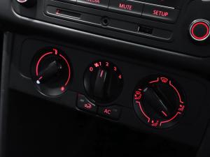 Volkswagen Polo Vivo hatch 1.4 Trendline - Image 9