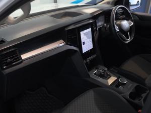Volkswagen Amarok 2.0BiTDI double cab Life 4Motion - Image 18