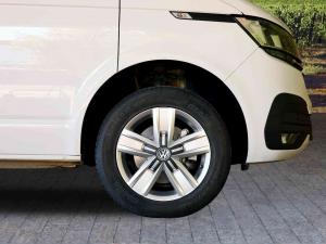 Volkswagen Transporter 2.0TDI Kombi SWB Trendline auto - Image 10