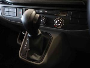 Volkswagen Transporter 2.0TDI Kombi SWB Trendline auto - Image 13