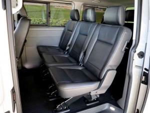 Volkswagen Transporter 2.0TDI Kombi SWB Trendline auto - Image 5