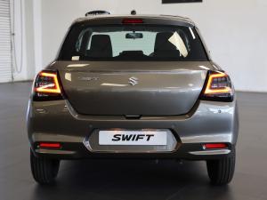 Suzuki Swift 1.2 GL - Image 6