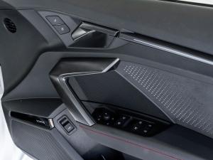 Audi RS3 Sportback quattro - Image 21