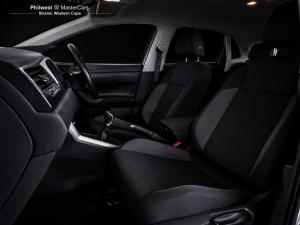 Volkswagen Polo hatch 1.0TSI Life manual - Image 17