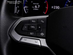Volkswagen Polo hatch 1.0TSI Life manual - Image 30