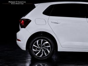 Volkswagen Polo hatch 1.0TSI Life manual - Image 29