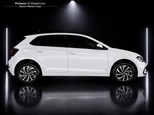 Volkswagen Polo hatch 1.0TSI Life manual - Image 6
