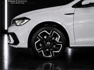 Volkswagen Polo hatch 1.0TSI R-Line - Image 33