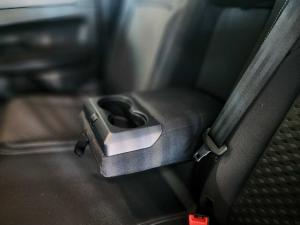 Volkswagen Amarok 2.0TDI double cab Life auto - Image 20