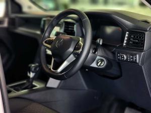 Volkswagen Amarok 2.0TDI double cab Life auto - Image 25