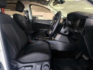 Volkswagen Amarok 2.0TDI double cab Life auto - Image 30